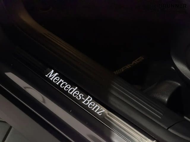 Mercedes-Benz GLA 200 AMG Line Premium