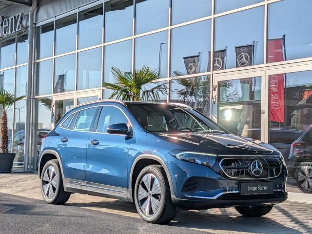 Mercedes-Benz EQA 300 4MATIC Progressive