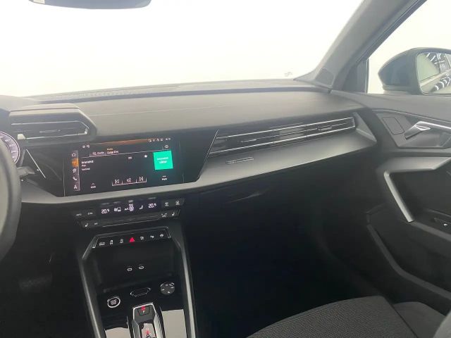 Audi A3 30 TFSI Sedan