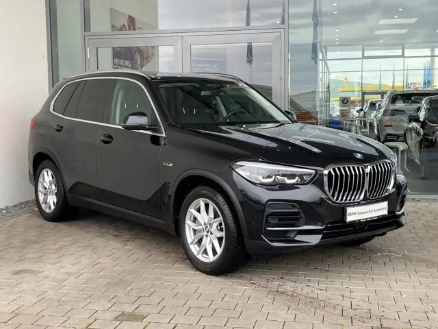 BMW X5 xDrive45e
