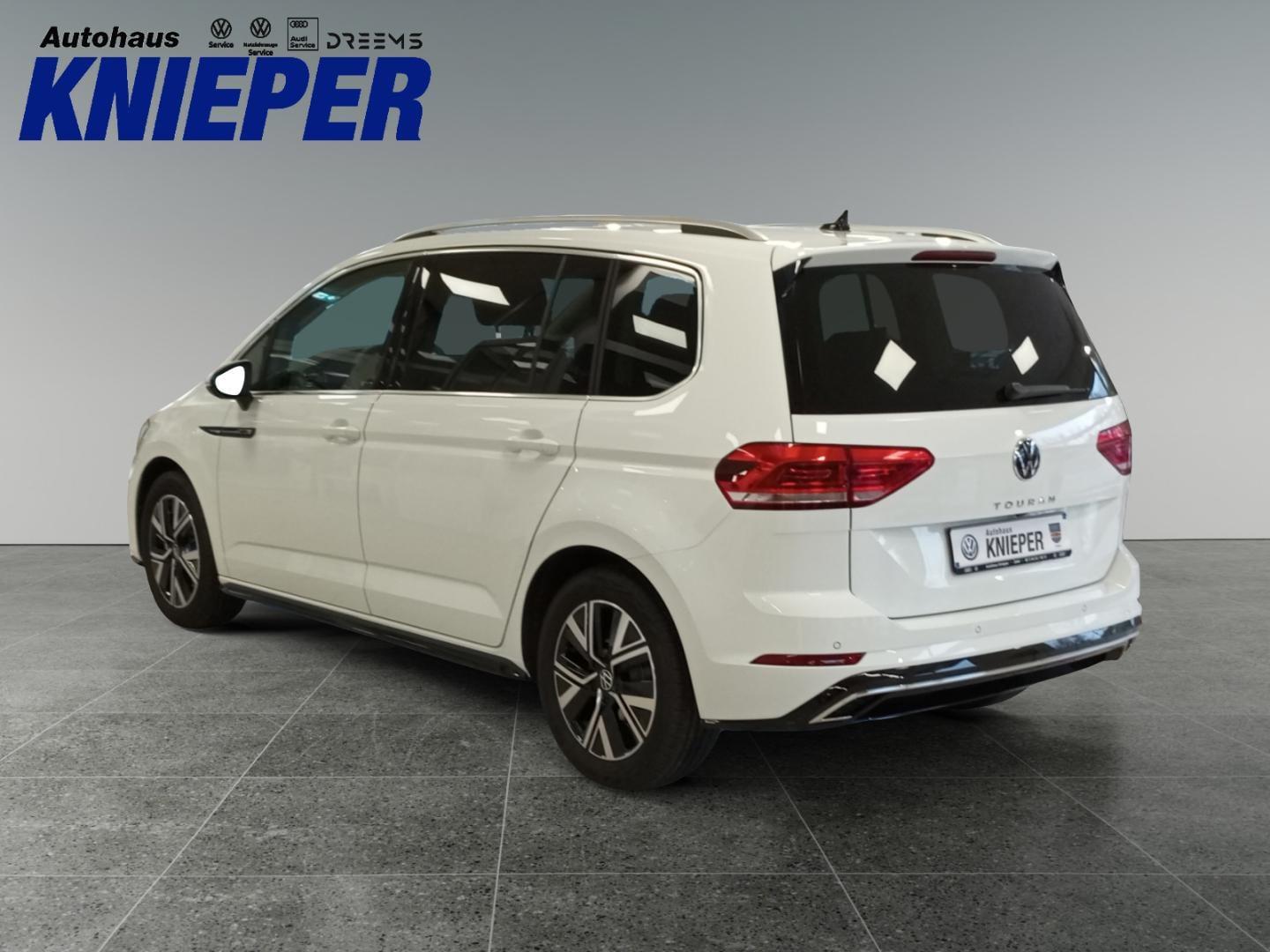 Volkswagen Touran 1.5 TSI Highline R-Line