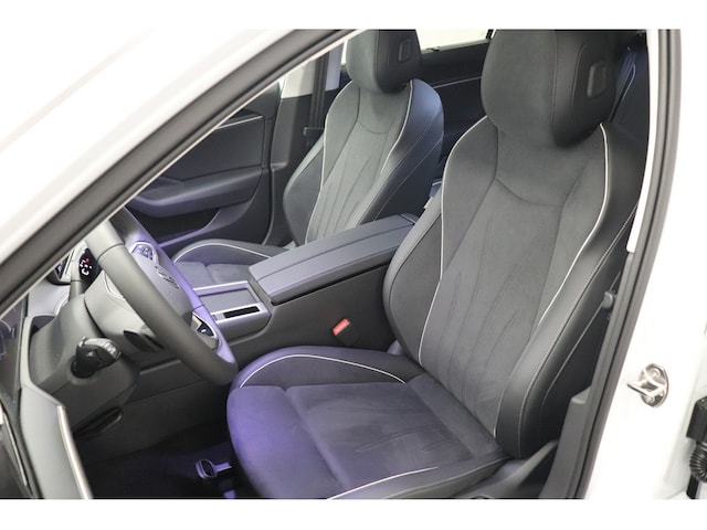 Volkswagen Passat 1.5 eTSI Business DSG
