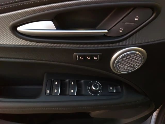 Alfa Romeo Stelvio Veloce