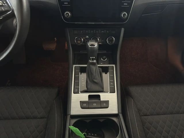 Skoda Superb 2.0 TDI Ambition Combi