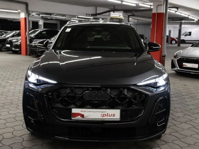 Audi SQ5 S-Tronic