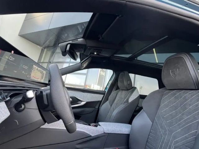 Peugeot 5008 PHEV 195 e-DCS7 Aut.