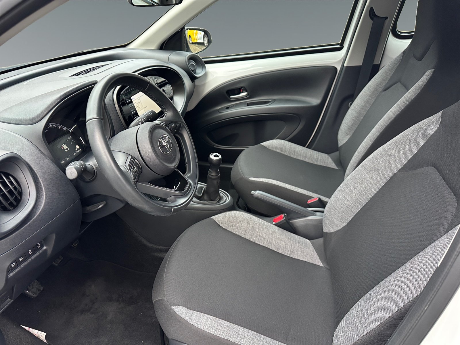 Toyota Aygo X 5-deurs Basis