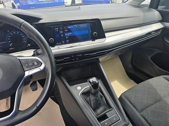 Volkswagen Golf Life