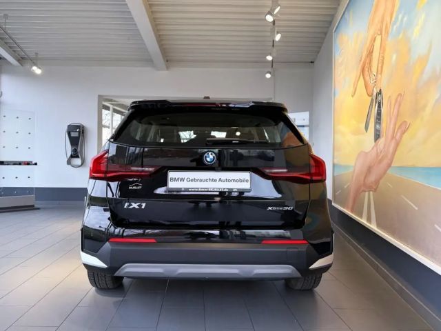 BMW iX1 xDrive30