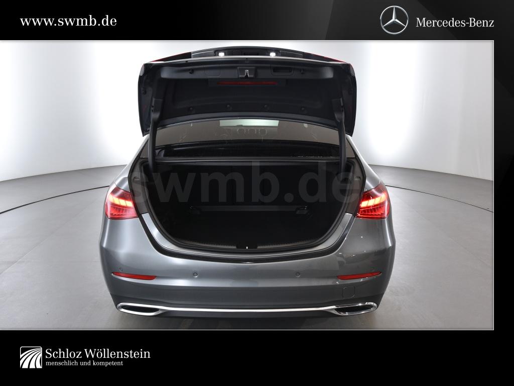 Mercedes-Benz C 180 AVANTGARDE Sedan