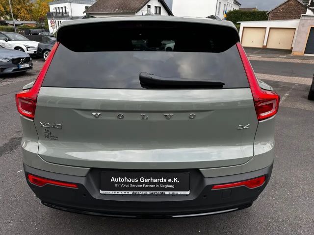 Volvo XC40 Dark Plus