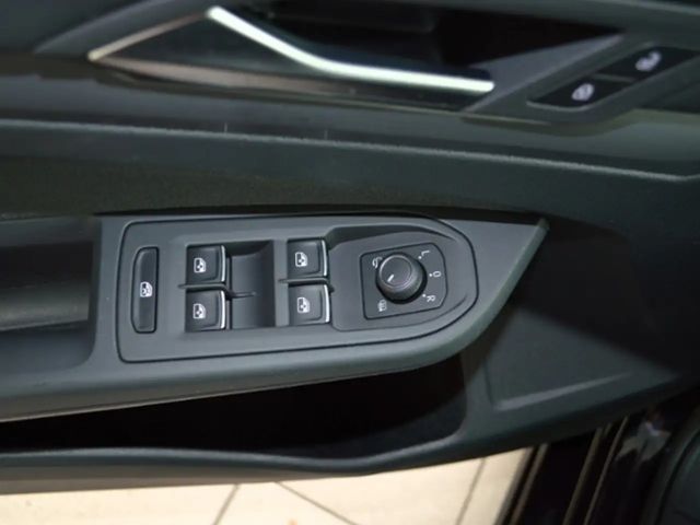 Volkswagen Golf DSG Golf VIII Style