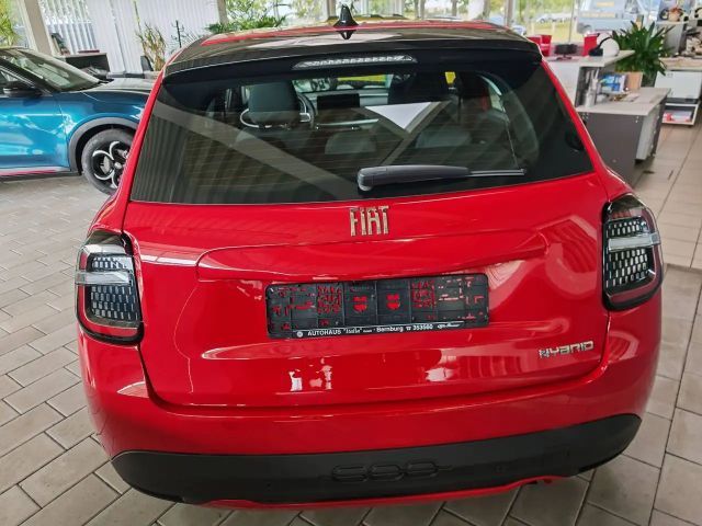 Fiat 600e Hybrid 1.2 110 DCT Kamera-PDC vorn+hinten-SHZ-LED