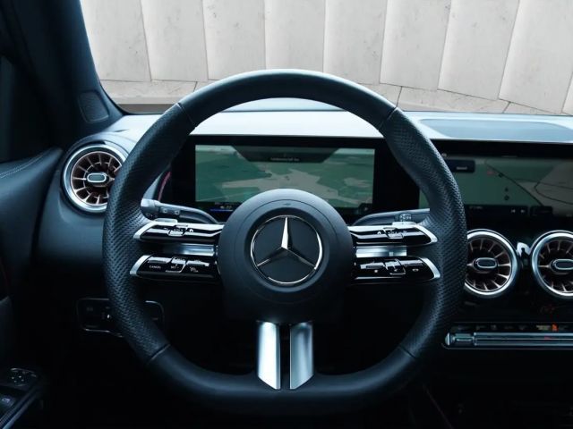 Mercedes-Benz EQB 300 4MATIC Electric Art