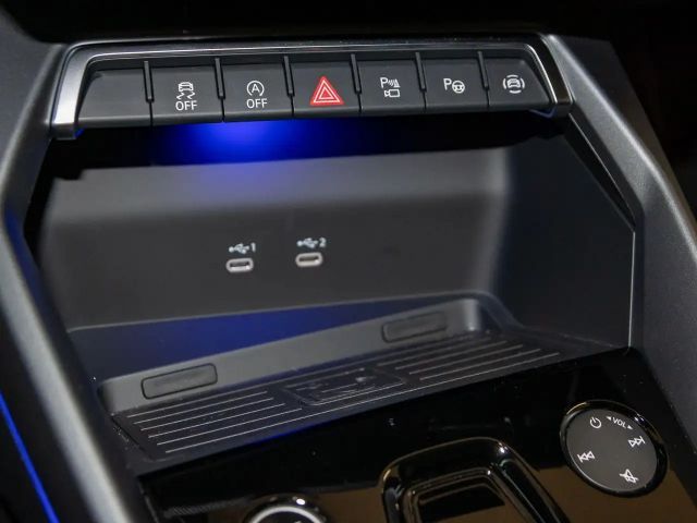 Audi A3 35 TFSI S-Line S-Tronic Sedan