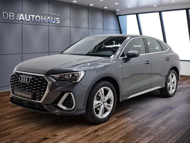 Audi Q3 1.5 TFSI S-Line