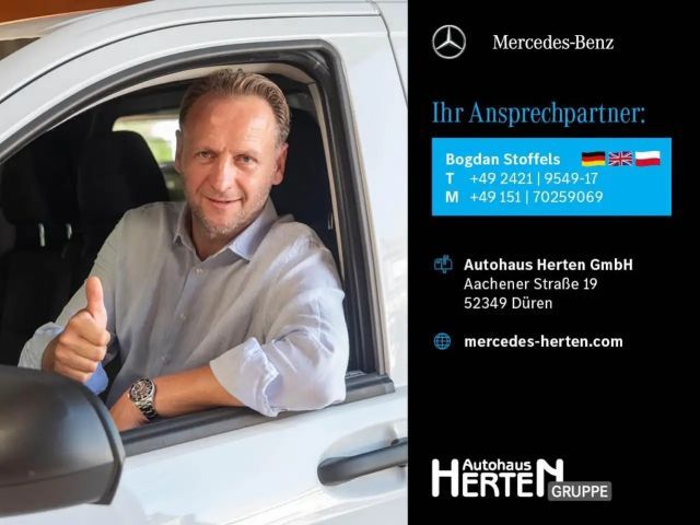 Mercedes-Benz E 300 AVANTGARDE Estate