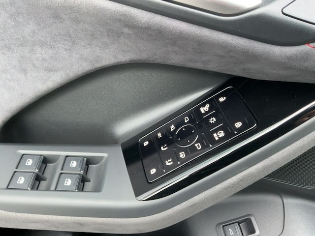 Audi Q6 e-tron Quattro