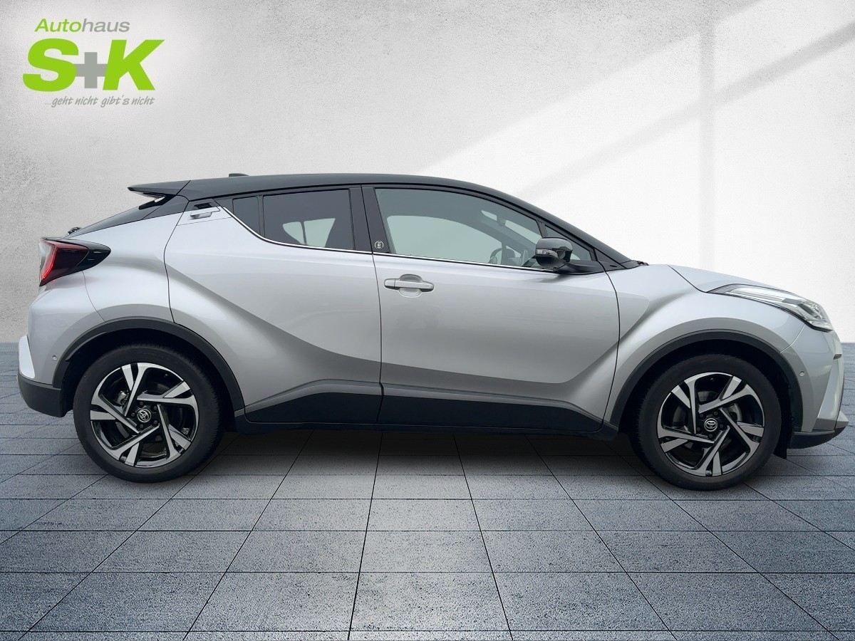 Toyota C-HR 5-deurs Bi-Tone Team D