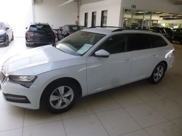 Skoda Superb 2.0 TDI Ambition Combi