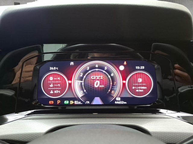 Volkswagen Golf 2.0 TSI DSG GTI