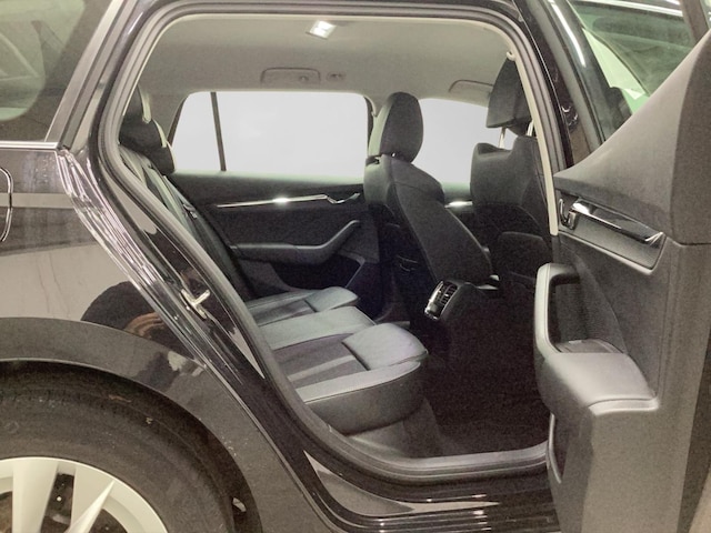 Skoda Octavia 2.0 TDI Combi Style Style