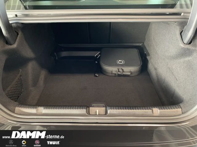 Mercedes-Benz EQE 300 Electric Art Sedan