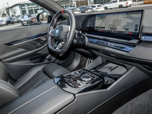 BMW i5 M-Sport M60 Sedan xDrive