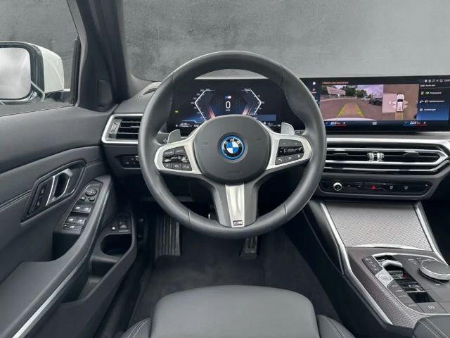 BMW 330 330e M-Sport Touring