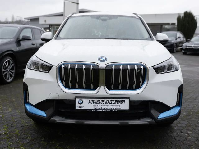 BMW iX1 xDrive