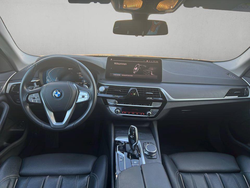 BMW 530 530e Touring xDrive