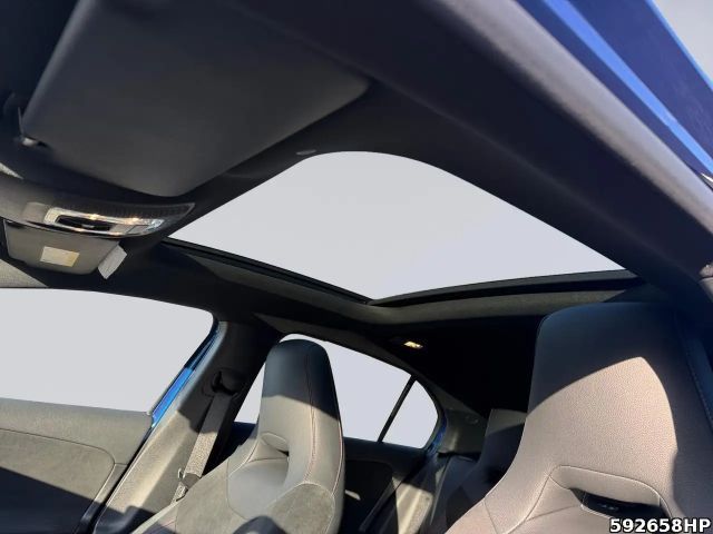 Mercedes-Benz A 250 AMG Line