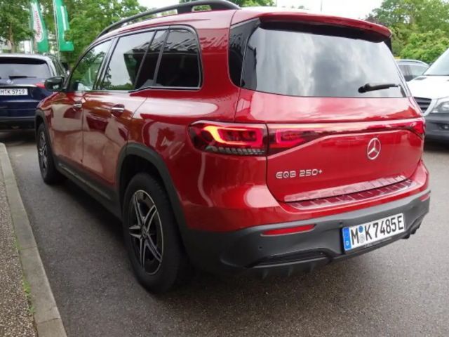 Mercedes-Benz EQB 250 AMG Line