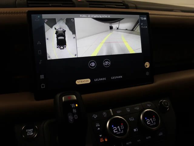 Land Rover Defender 90 Black Pack