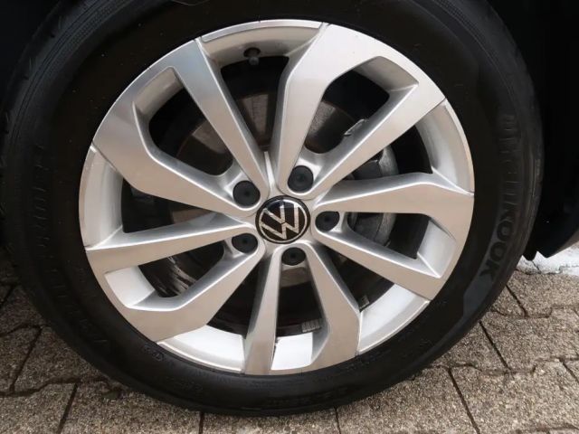 Volkswagen T-Roc IQ.Drive Style