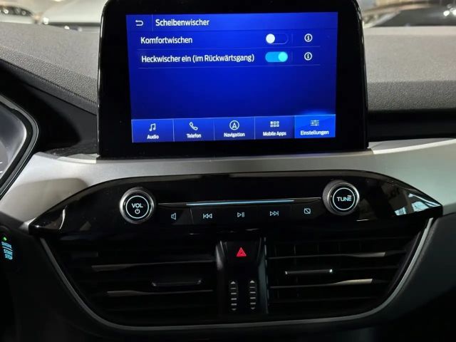 Ford Kuga Cool & Connect