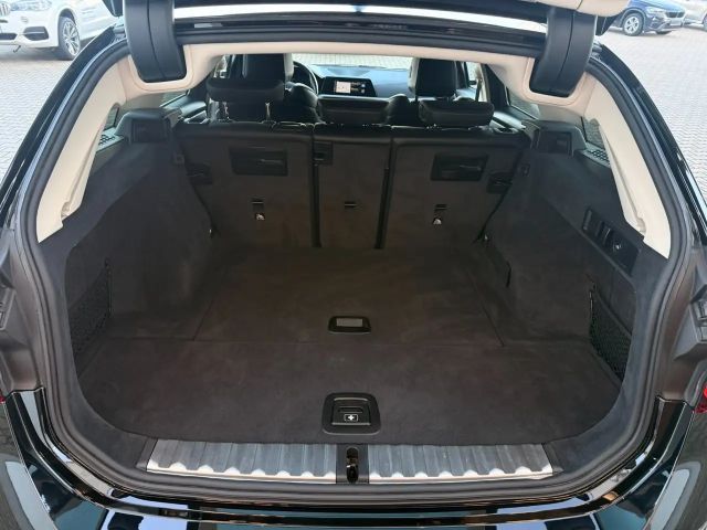 BMW 320 320d Touring xDrive