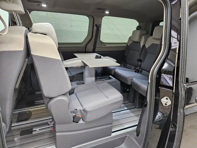 Volkswagen Multivan 2.0 TDI DSG Lang T7