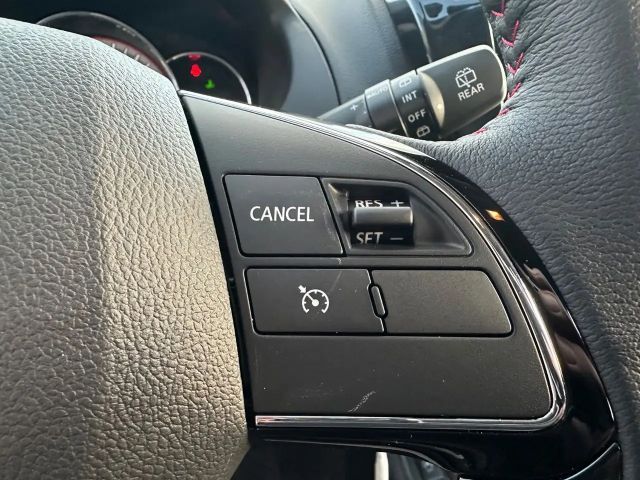 Mitsubishi Space Star Star