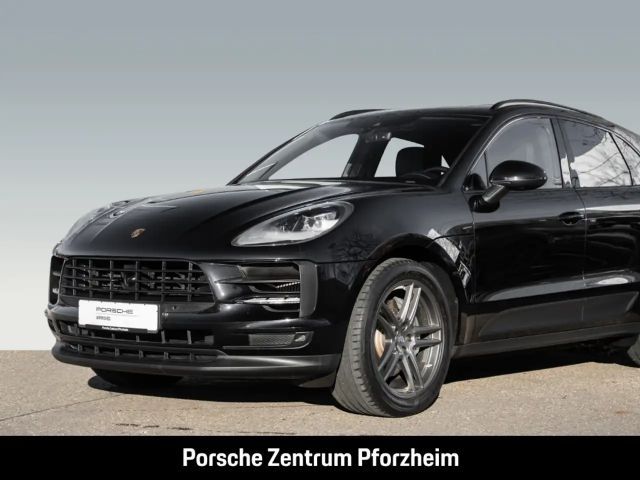 Porsche Macan S