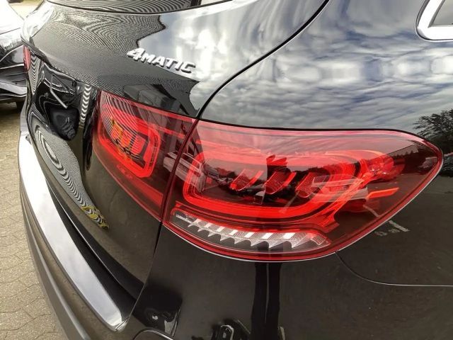 Mercedes-Benz GLC 300 4MATIC