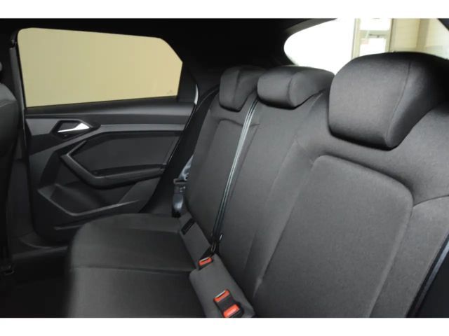 Audi A1 30 TFSI Allstreet S-Tronic