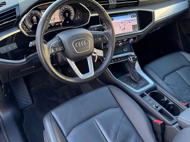 Audi Q3 35 TDI S-Tronic
