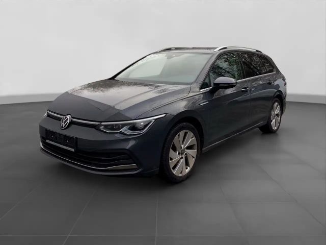 Volkswagen Golf 2.0 TDI DSG Style Variant