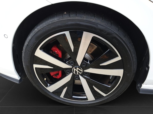 Volkswagen Golf DSG GTE