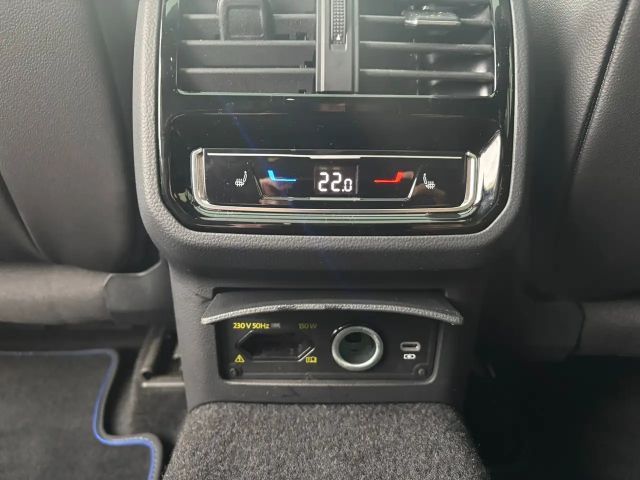 Volkswagen Arteon R 4MO*KAM*NAV*CARPLAY*Tr.-ACC*eAHK*PANO*DCC