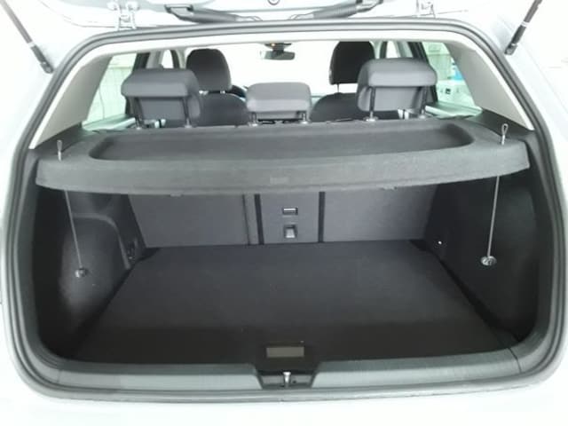 Volkswagen Golf 1.5 TSI Golf VIII Move