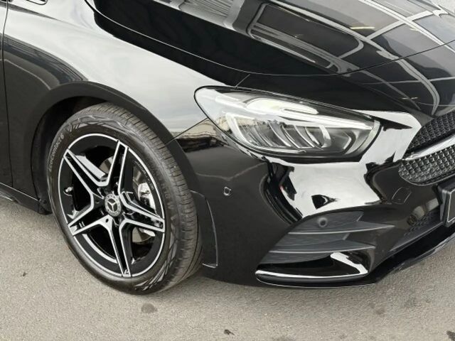 Mercedes-Benz B 200 AMG Line