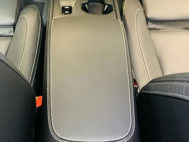 Volvo XC40 Dark Plus