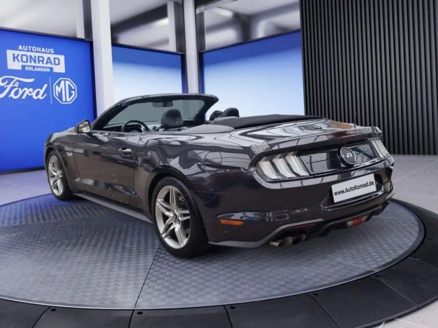 Ford Mustang Convertible GT 5.0 V8